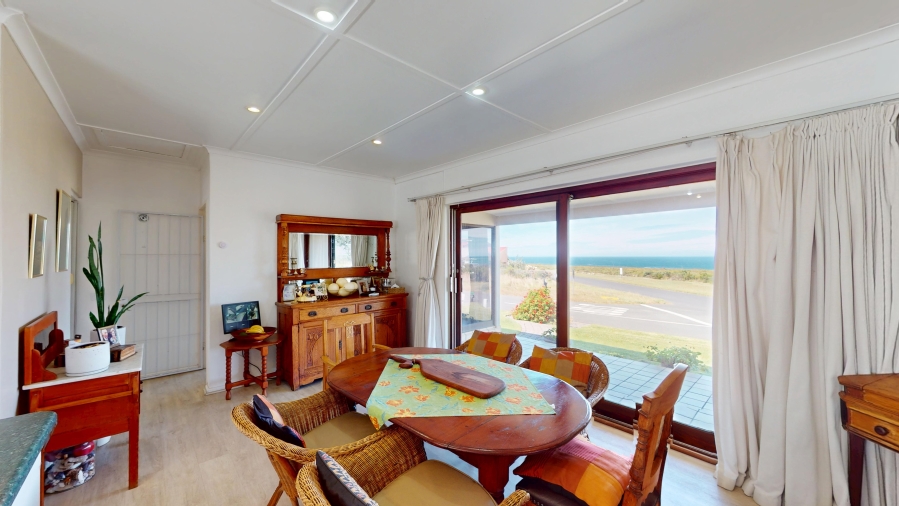 3 Bedroom Property for Sale in Palmiet Western Cape